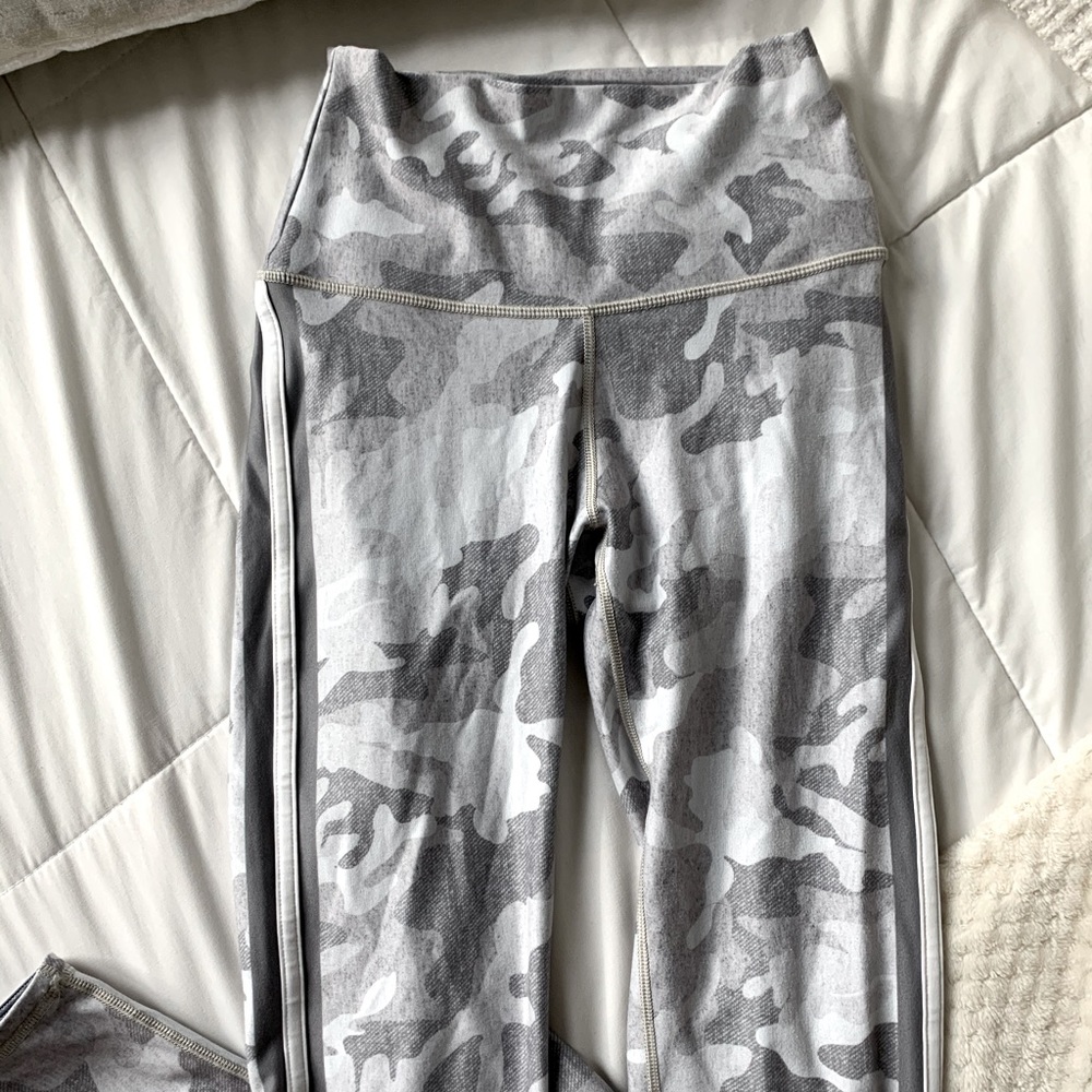grey camp high rise leggings